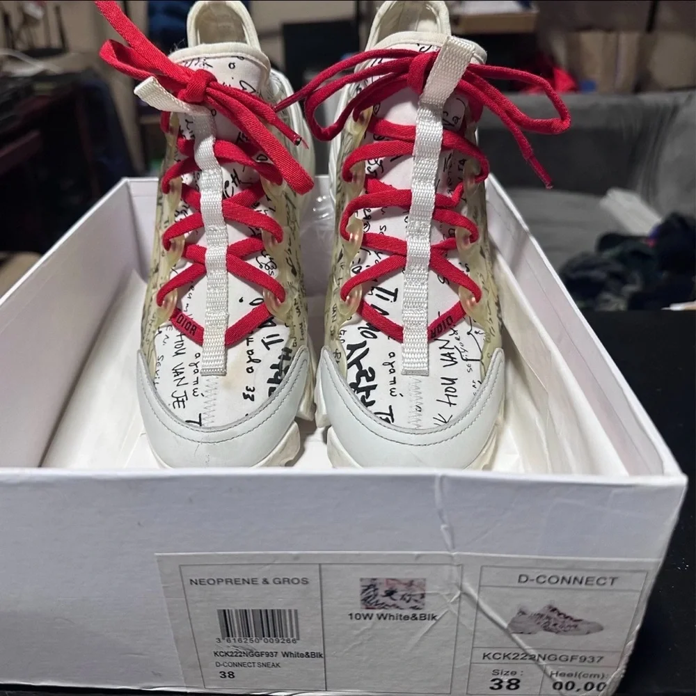 Authentic Dior D Connect  Dioramour Graffiti Sneakers - Red/White EU 38 US 7.5 - Picture 3 of 5